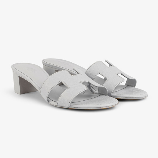Oasis sandal